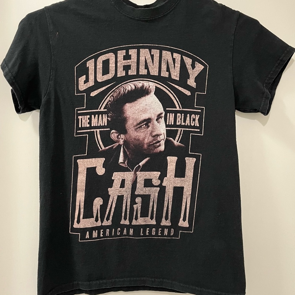 GUC Ash Black Johnny Cash Graphic Tee - Small